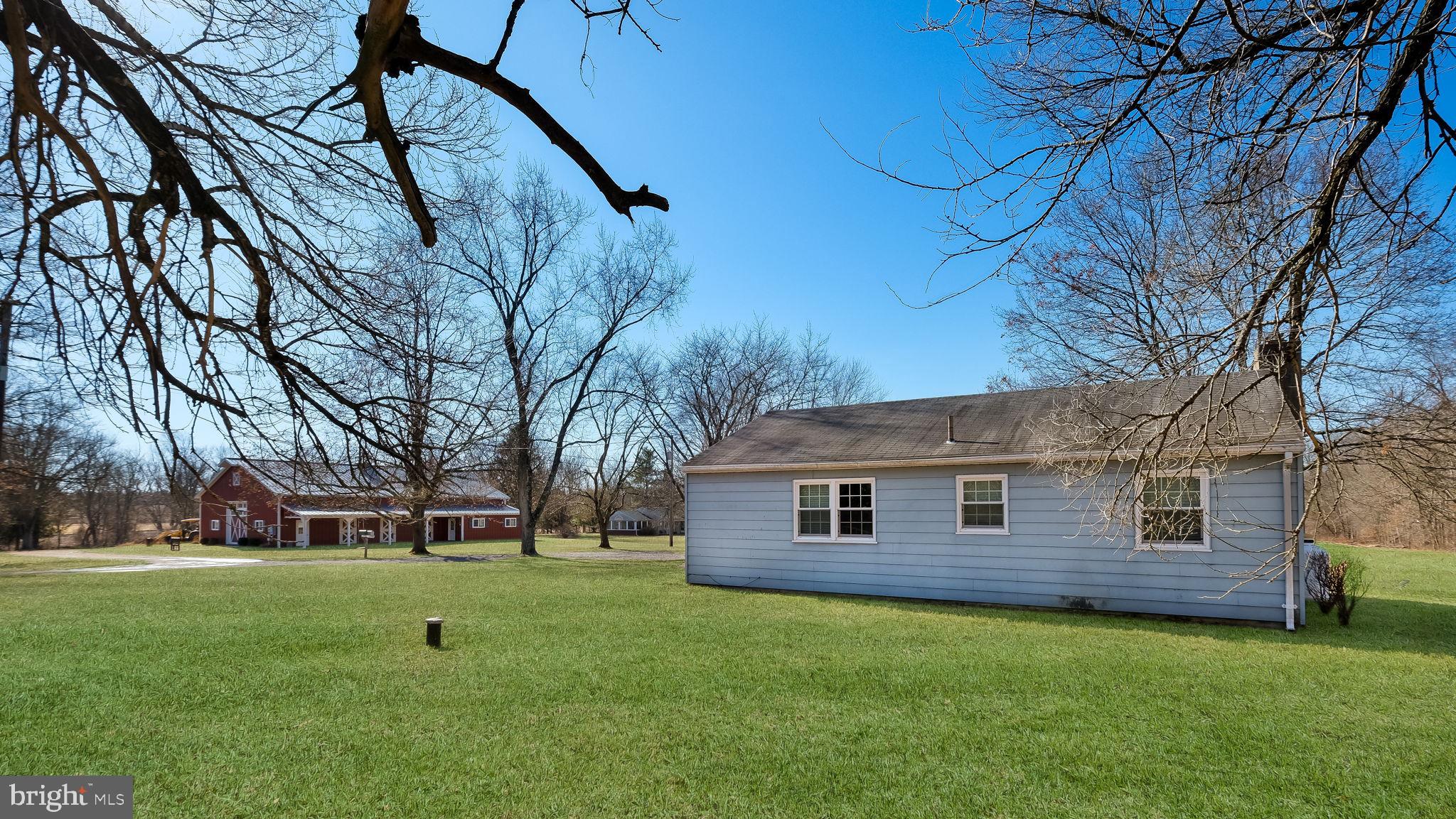 1732 Creek Road New Hope, PA 18938 - Photo 6 of 52