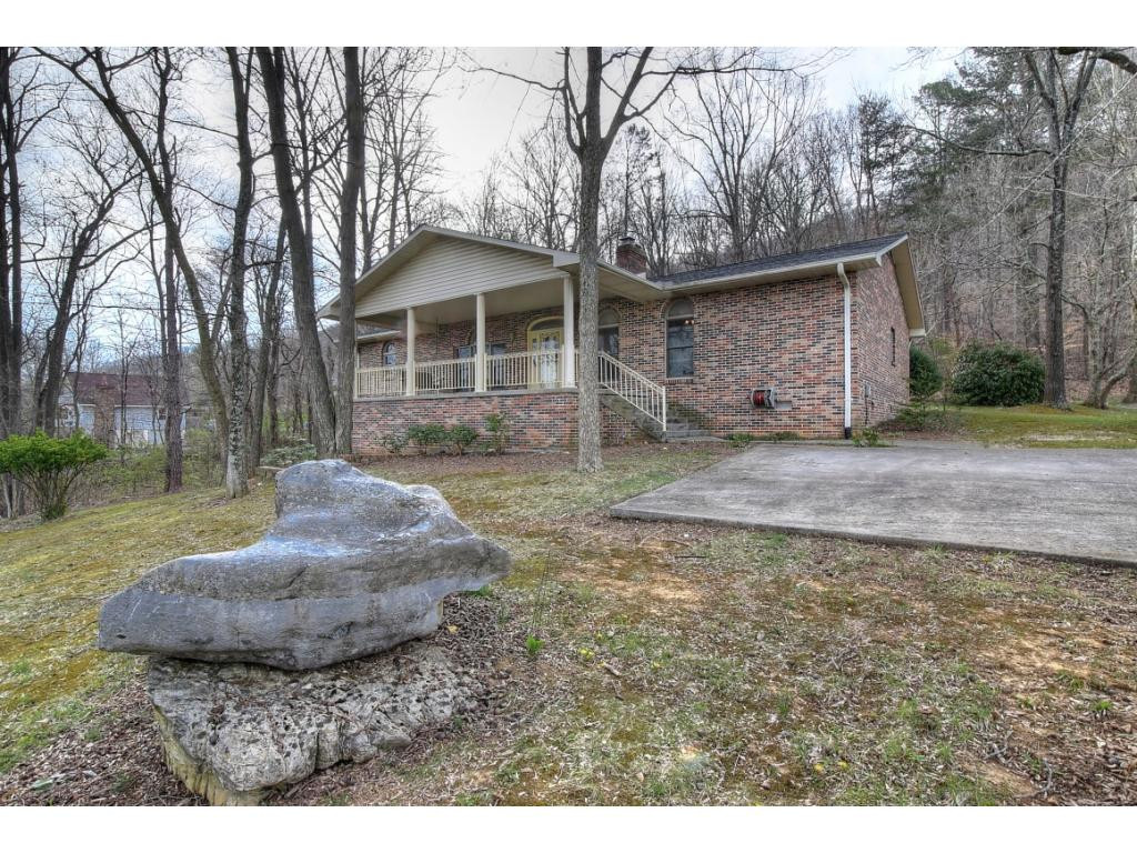 401 Highridge Road Johnson City, TN 37604 - Photo 2 of 26 Photo 2