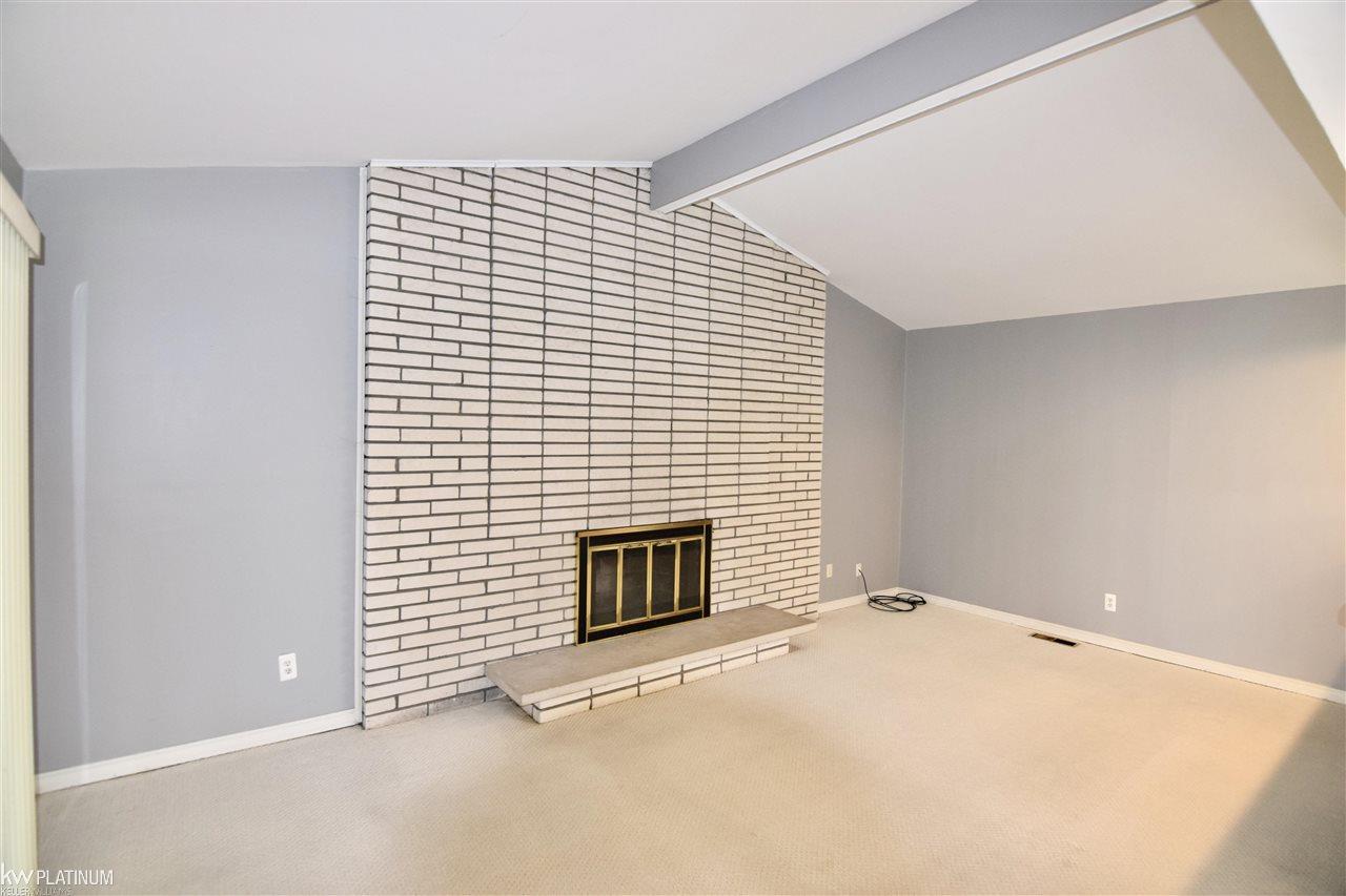 43754 Brandywyne Road Canton, MI 48187 - Photo 14 of 36 50074264-13.JPG