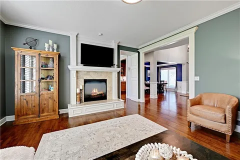 $849,900 | 5013 West 150th Street, Leawood, KS 66224