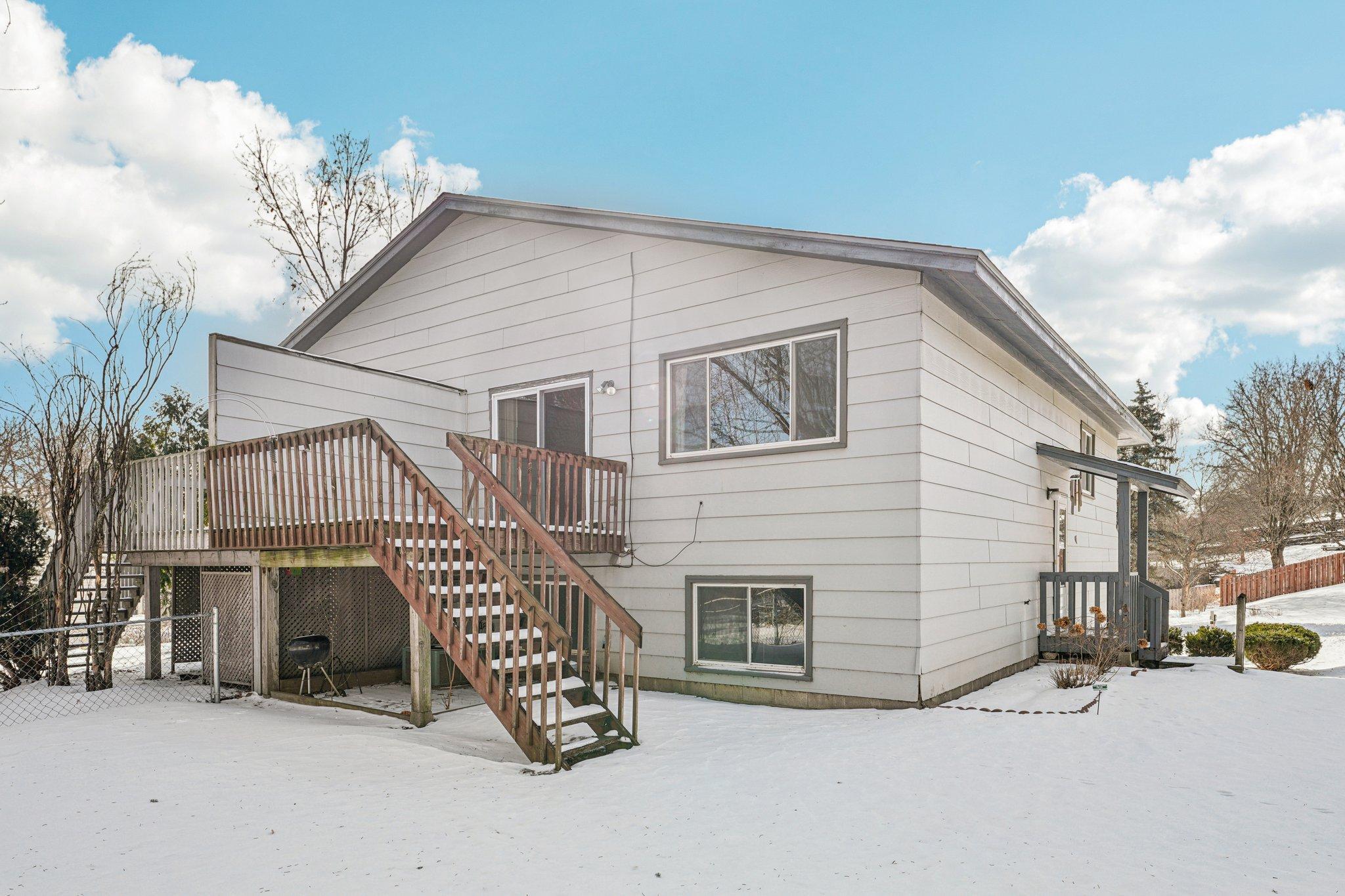 8275 Cypress Lane Eden Prairie, MN 55347 - Photo 29 of 38