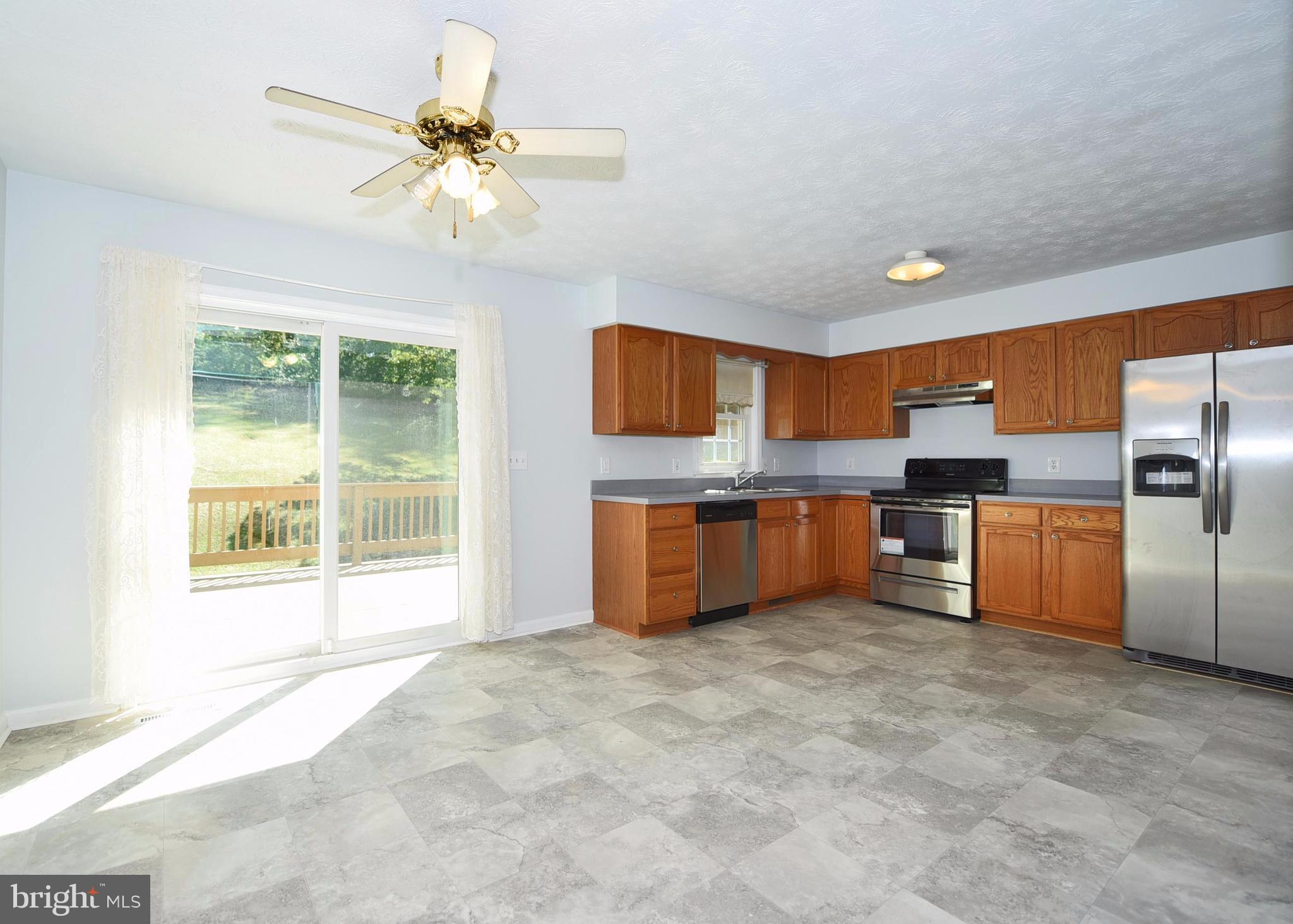 40 Porters Bridge Road Colora, MD 21917 - Photo 4 of 23 Huge Updated Kitchen with all new appliances!