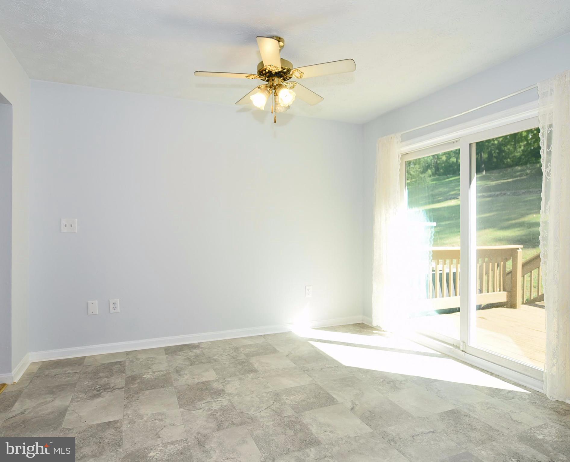 40 Porters Bridge Road Colora, MD 21917 - Photo 5 of 23 Bright and Sunny Eat-in Kitchen