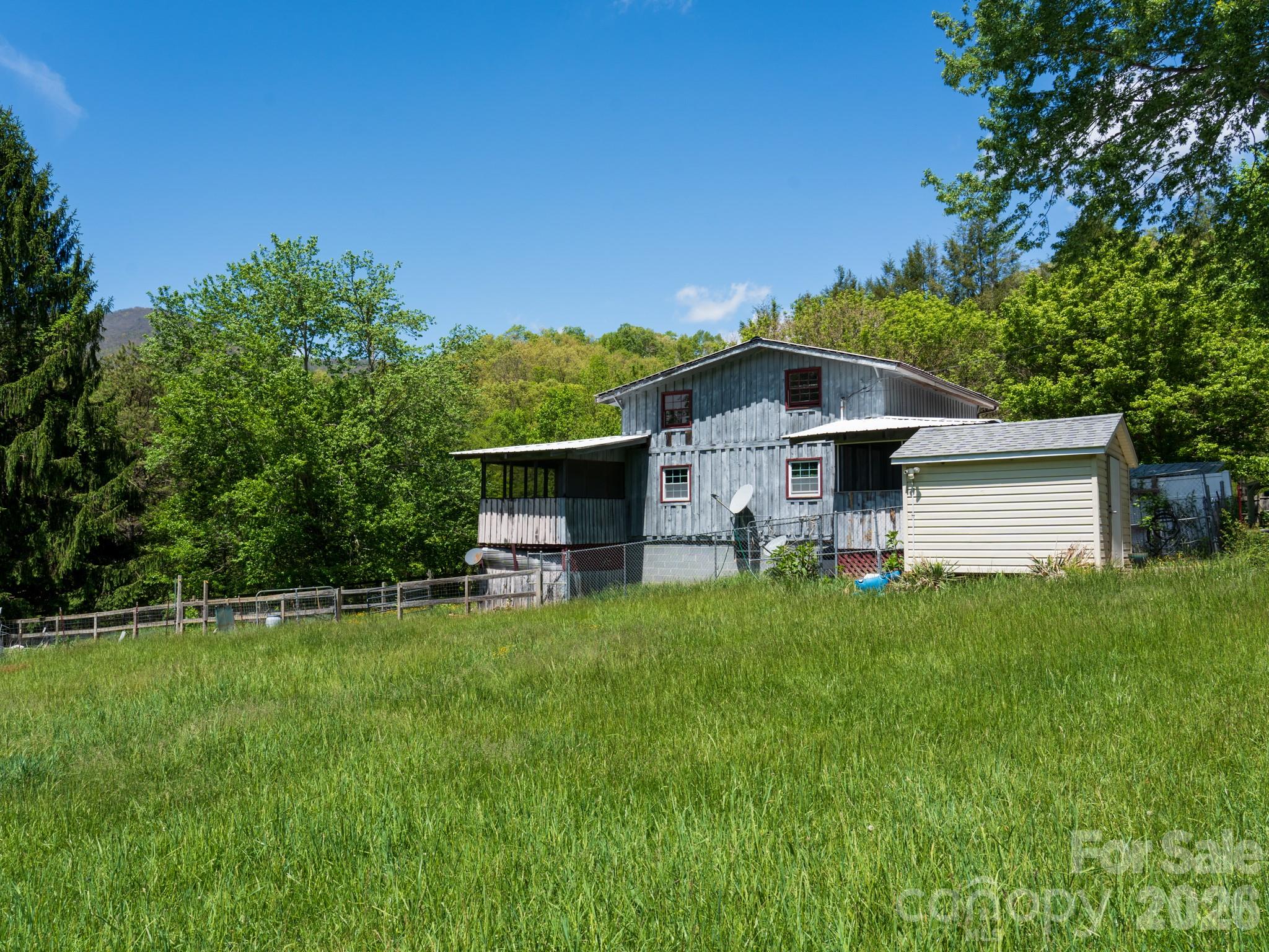 838 Hidden Valley Road Clyde, NC 28721 - Photo 5 of 33