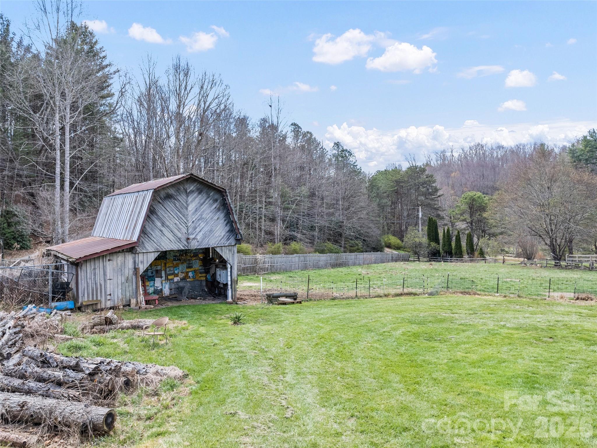 838 Hidden Valley Road Clyde, NC 28721 - Photo 6 of 36