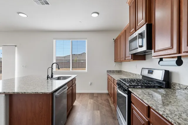 $530,000 | 2320 Redhaven Street, Marysville, CA 95901