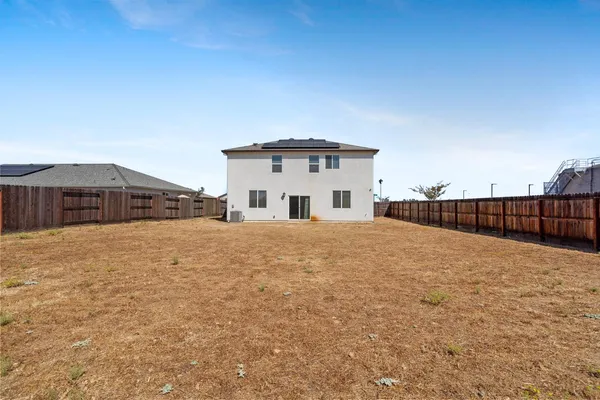 $525,000 | 2320 Redhaven Street, Marysville, CA 95901