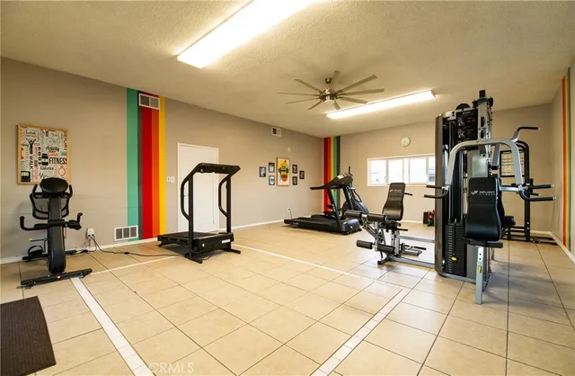 $87,500 | 15621 Beach Boulevard, Unit 160, Westminster, CA 92683