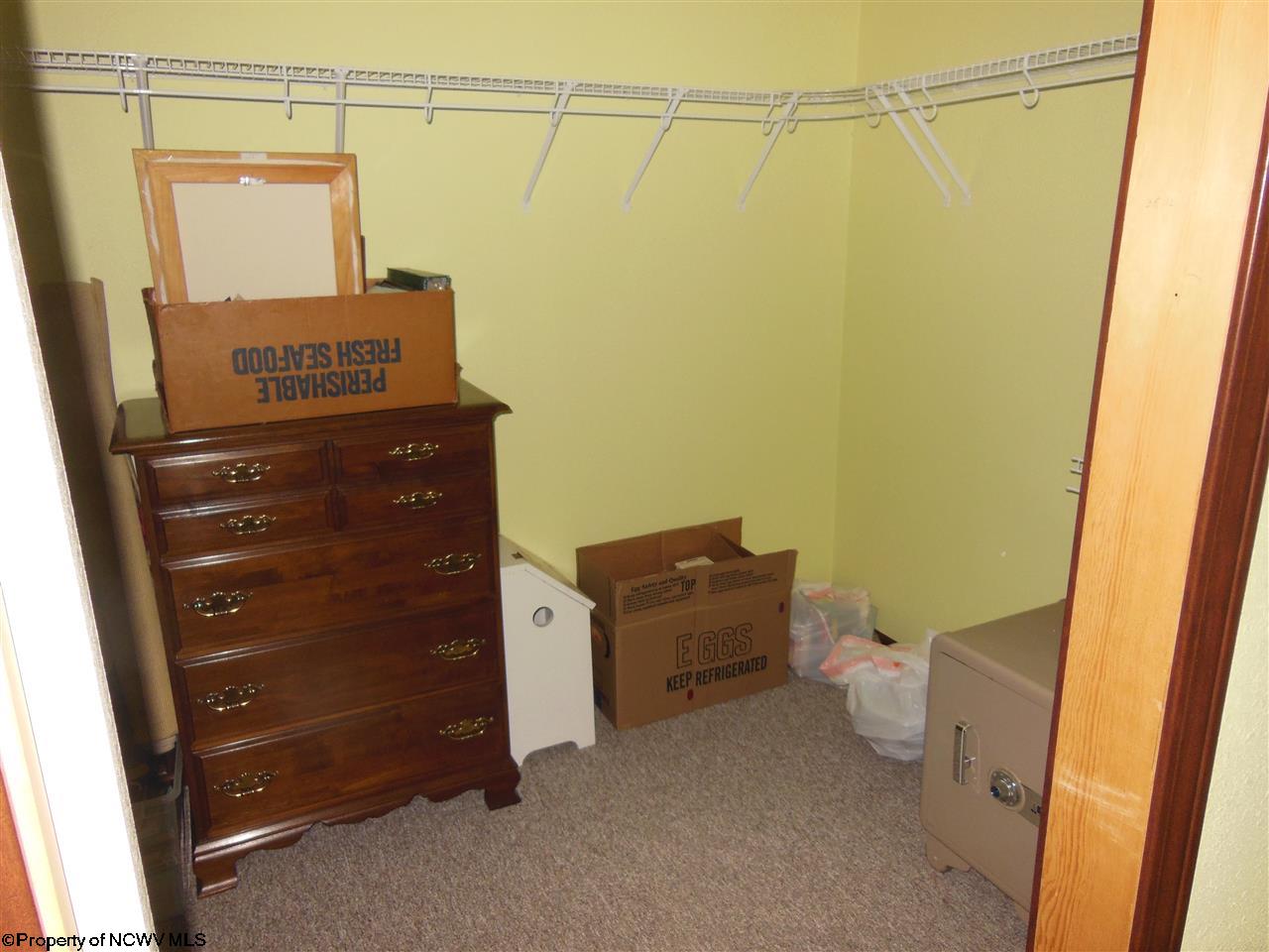372 Parrish Road Farmington, WV 26571 - Photo 8 of 20 Gallery Image 8