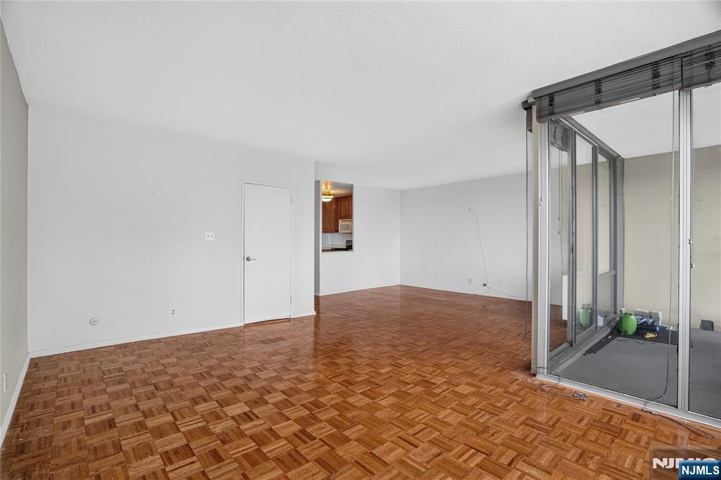 6 Horizon Road, Unit 602 Fort Lee, NJ 07024 - Photo 19 of 35
