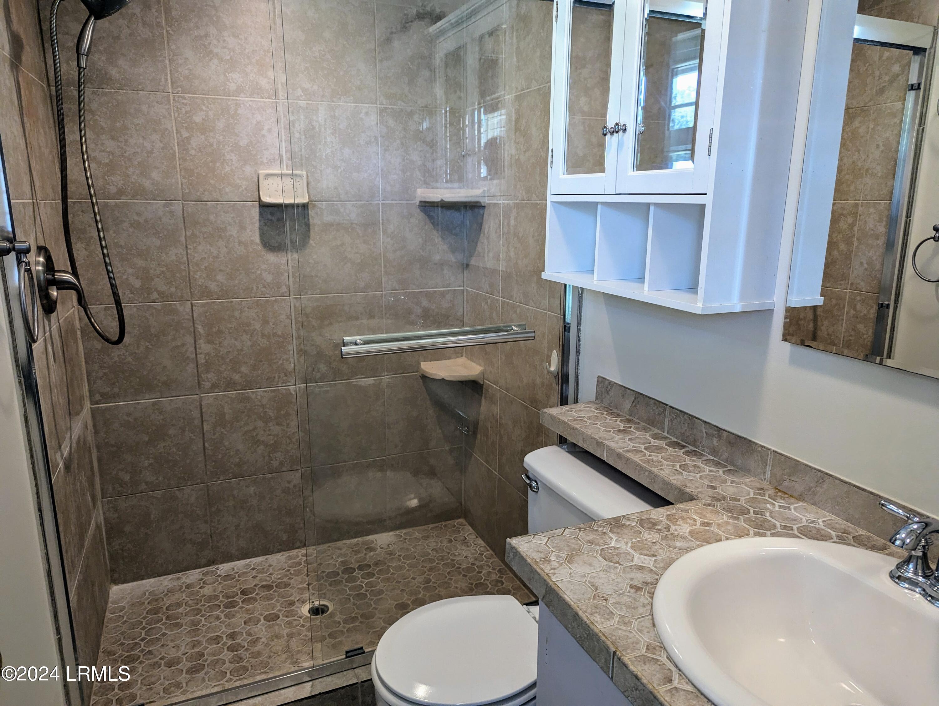 2233 Salem Road Beaufort, SC 29902 - Photo 14 of 26 1000003009