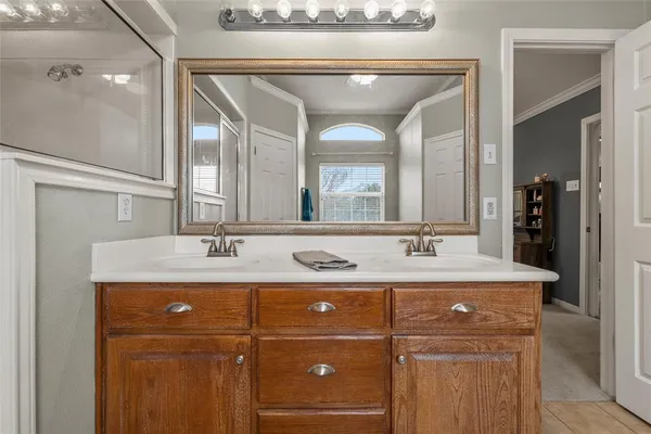 $445,000 | 1400 Radisson Drive, Hewitt, TX 76643