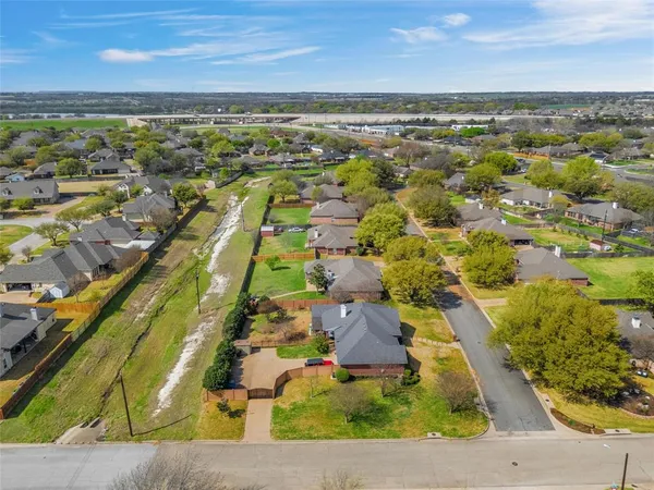 $445,000 | 1400 Radisson Drive, Hewitt, TX 76643
