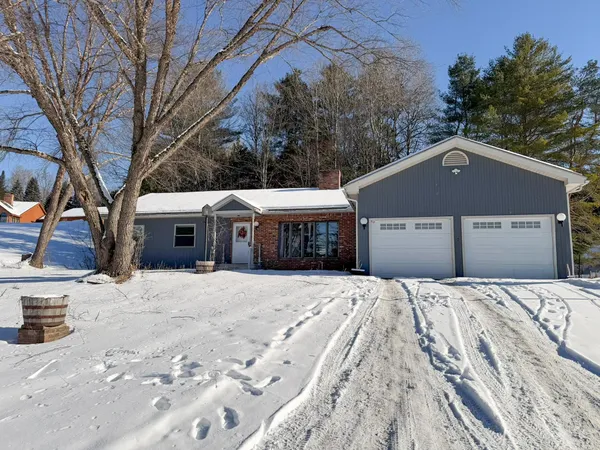$429,000 | 394 Farmer Drive, St. Johnsbury, VT 05819