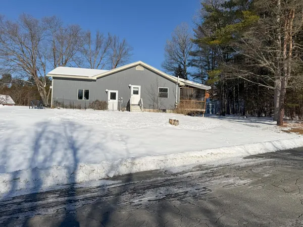 $429,000 | 394 Farmer Drive, St. Johnsbury, VT 05819