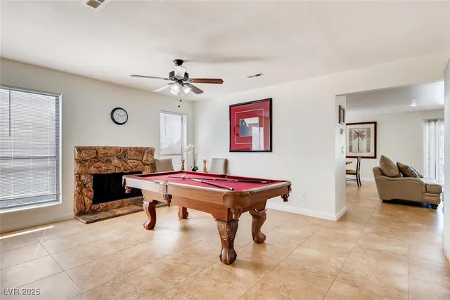 $2,125 | 8129 Spur Court, Las Vegas, NV 89145