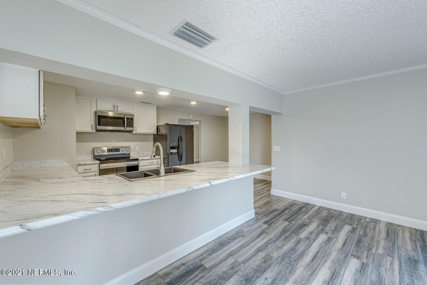 435 Sigsbee Road Orange Park, FL 32073 - Photo 9 of 28 435 Sigsbee Rd_32073-13