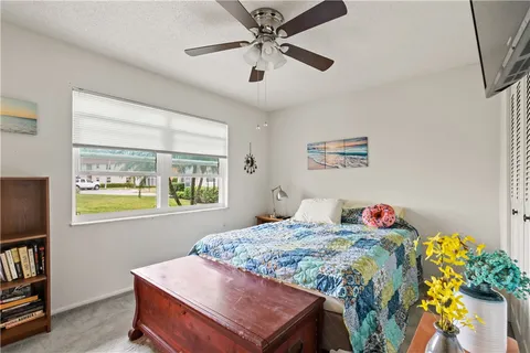 $169,900 | 5 Vista Palm Lane, Unit 101, Vero Beach, FL 32962