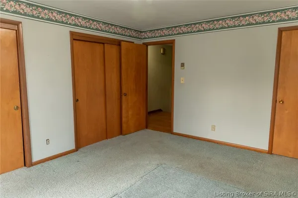 $337,500 | 10575 West Sr 256, Lexington, IN 47138