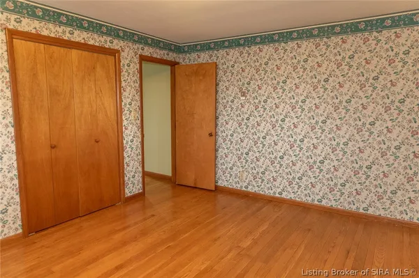 $337,500 | 10575 West Sr 256, Lexington, IN 47138