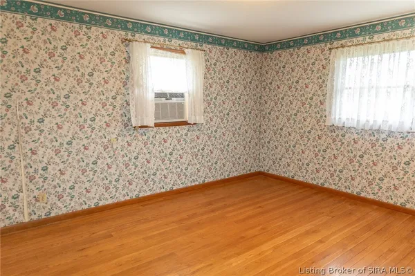 $337,500 | 10575 West Sr 256, Lexington, IN 47138