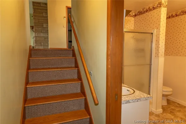 $337,500 | 10575 West Sr 256, Lexington, IN 47138