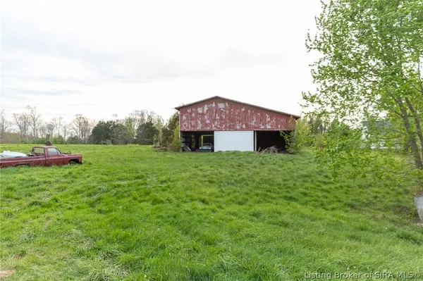 $337,500 | 10575 West Sr 256, Lexington, IN 47138
