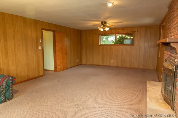 $337,500 | 10575 West Sr 256, Lexington, IN 47138