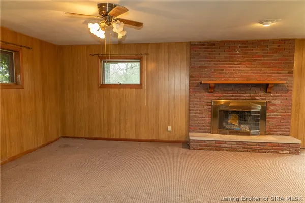 $337,500 | 10575 West Sr 256, Lexington, IN 47138