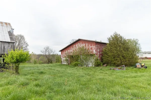 $337,500 | 10575 West Sr 256, Lexington, IN 47138