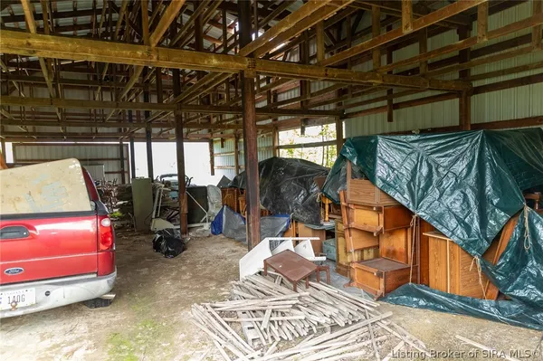 $337,500 | 10575 West Sr 256, Lexington, IN 47138