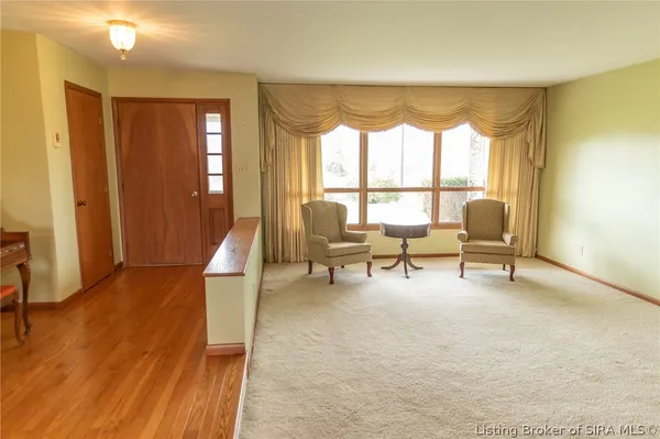 $337,500 | 10575 West Sr 256, Lexington, IN 47138