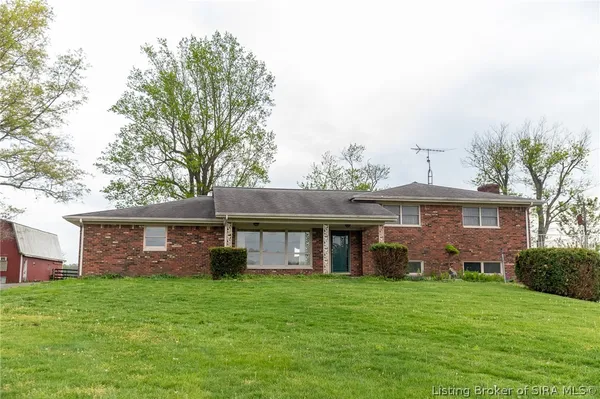 $337,500 | 10575 West Sr 256, Lexington, IN 47138
