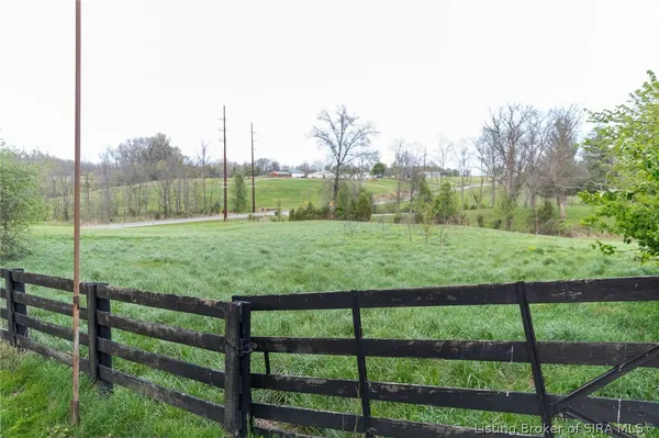 $337,500 | 10575 West Sr 256, Lexington, IN 47138
