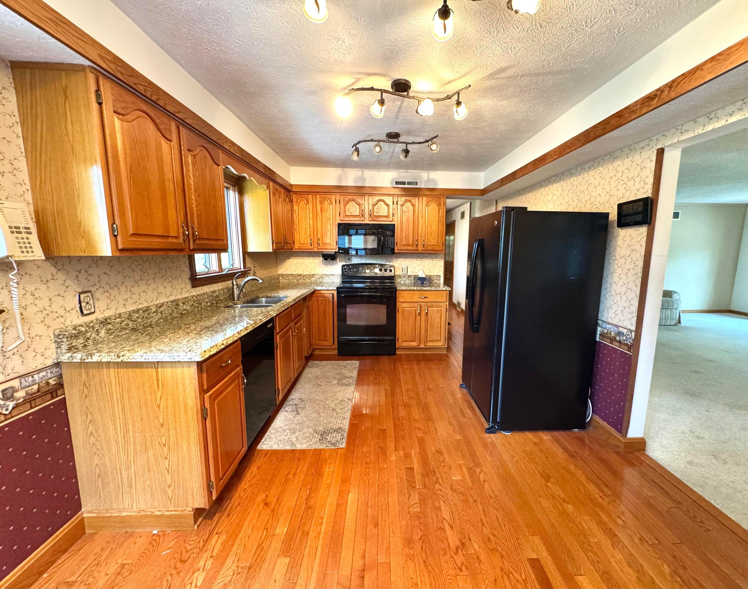 1744 Graham Road Reynoldsburg, OH 43068 - Photo 16 of 37 IMG_0666