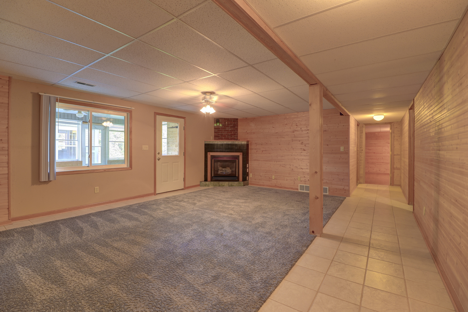 681 West Deer Creek Road Clinton, IA 52732 - Photo 20 of 51