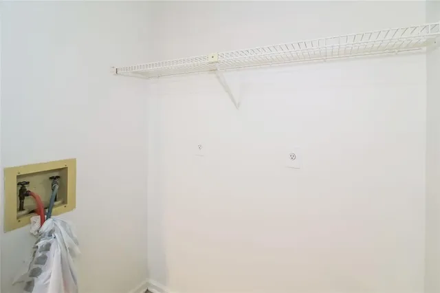 $259,900 | 1050 Chapman Circle, Stone Mountain, GA 30088