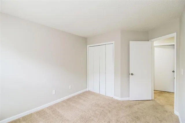 $259,900 | 1050 Chapman Circle, Stone Mountain, GA 30088