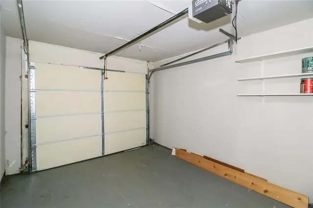 $259,900 | 1050 Chapman Circle, Stone Mountain, GA 30088