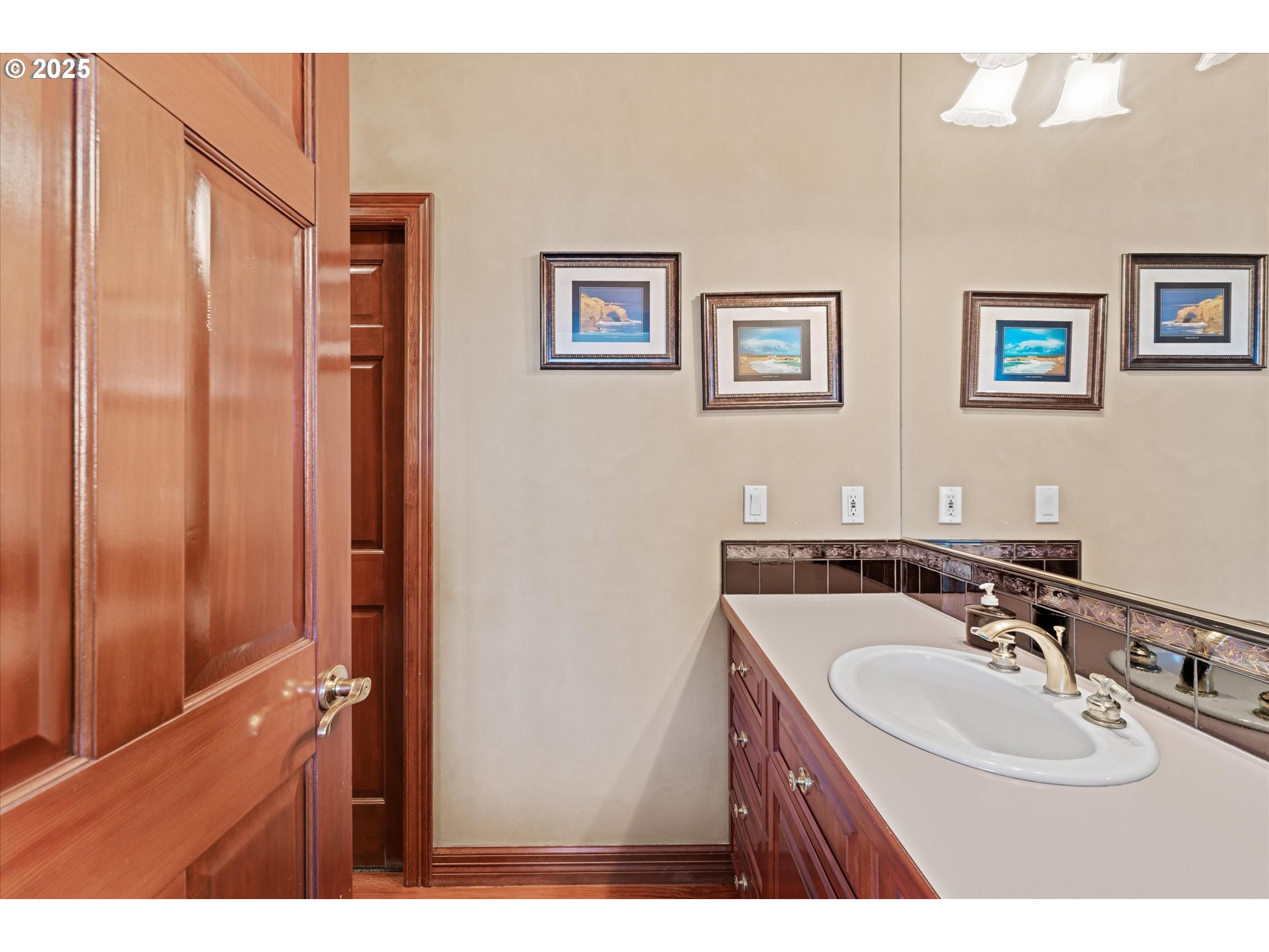 13680 Southwest Morgan Road Sherwood, OR 97140 - Photo 11 of 48 a bathroom with a sink and mirror