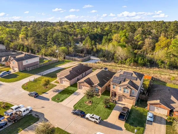 $269,000 | 12050 Quartersawn Lane, Pinehurst, TX 77362