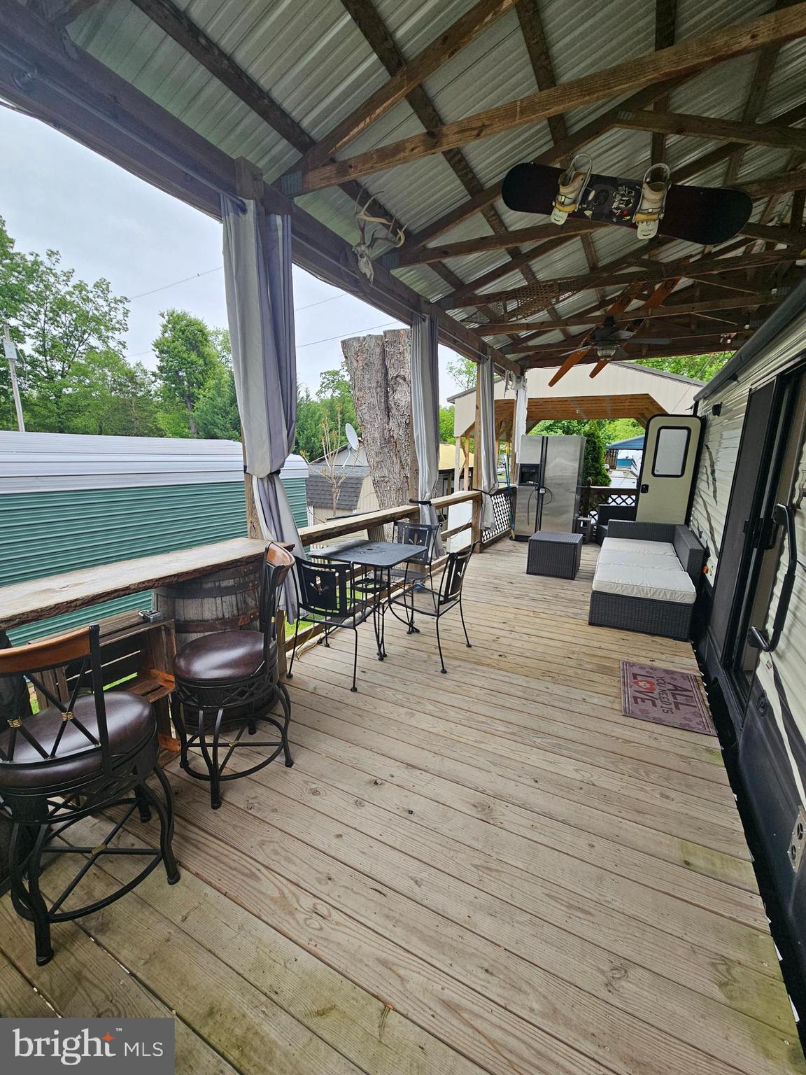 6 Block Lane Falling Waters, WV 25419 - Photo 5 of 35