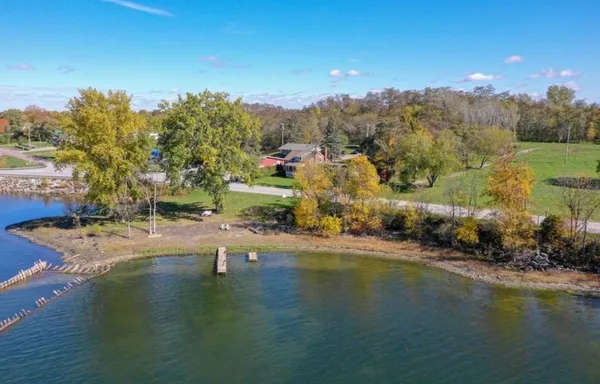 $349,900 | 8930 Us Route 2, North Hero, VT 05474