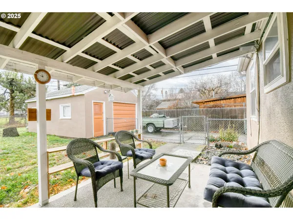 $218,000 | 3014 Southwest Kirk Avenue, Pendleton, OR 97801