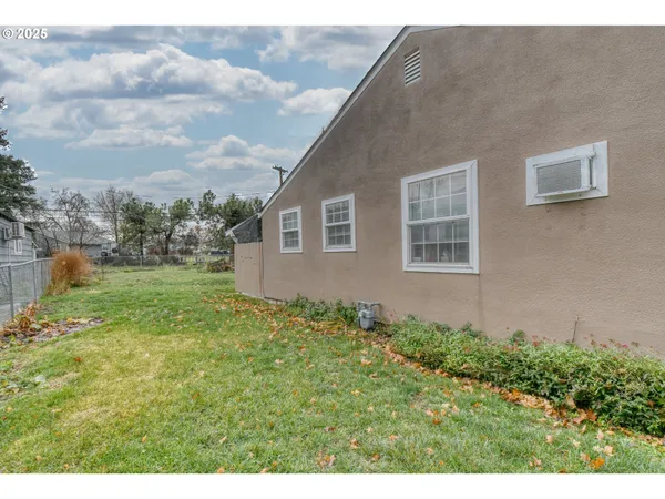 $218,000 | 3014 Southwest Kirk Avenue, Pendleton, OR 97801