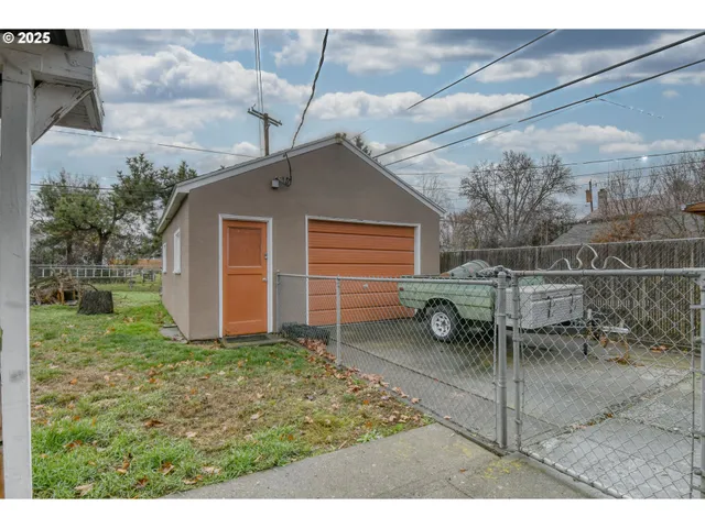 $215,000 | 3014 Southwest Kirk Avenue, Pendleton, OR 97801