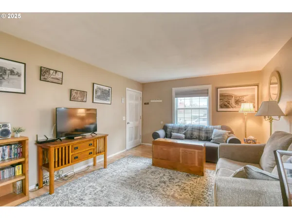 $218,000 | 3014 Southwest Kirk Avenue, Pendleton, OR 97801