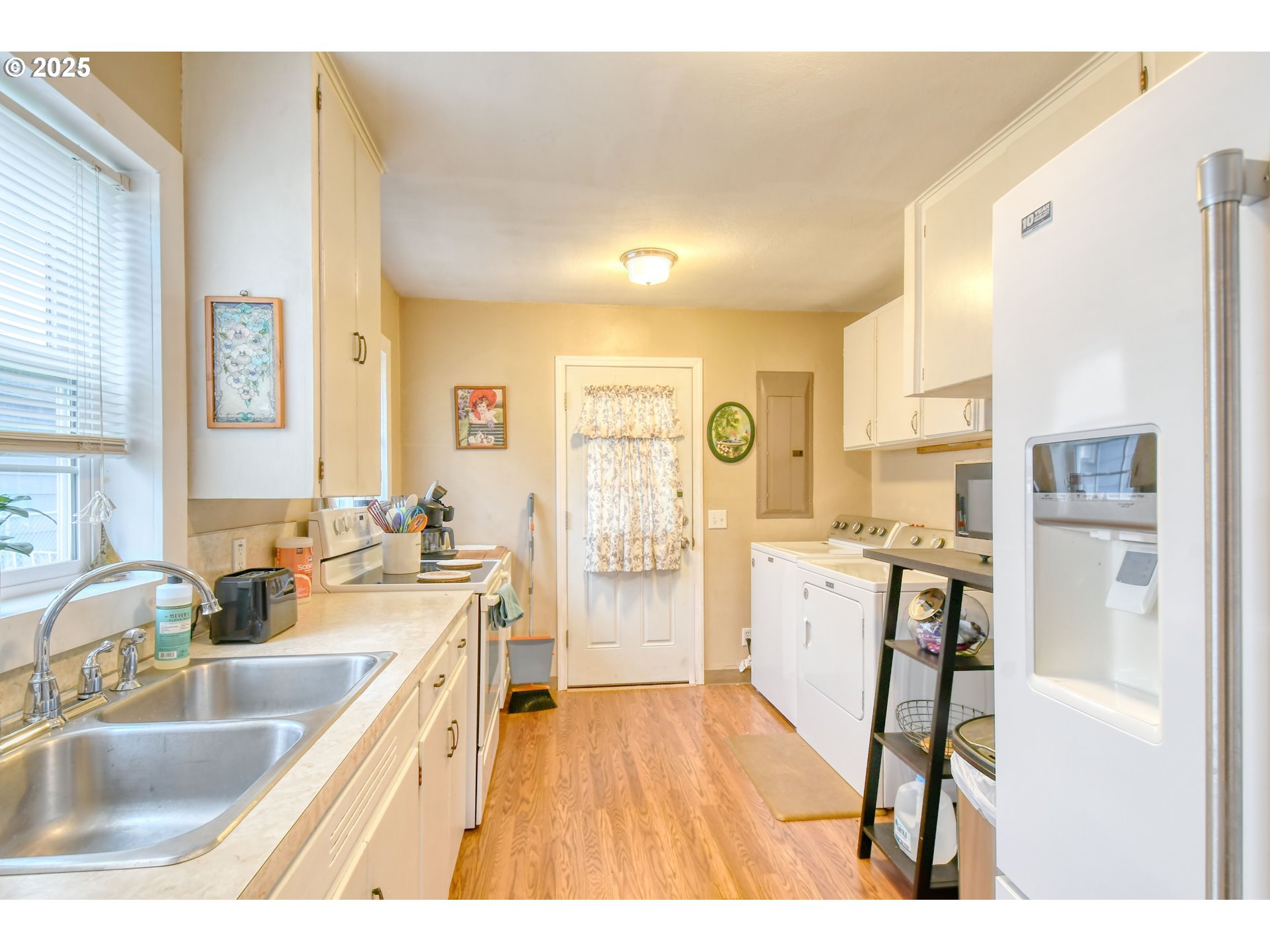 3014 Southwest Kirk Avenue Pendleton, OR 97801 - Photo 6 of 28