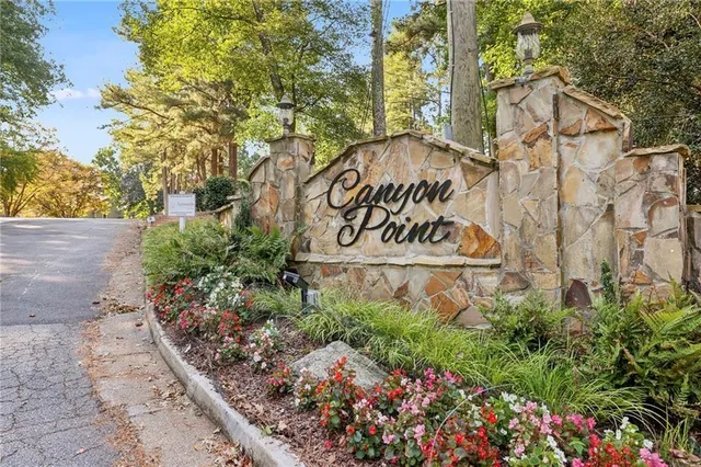 $279,900 | 3209 Canyon Point Circle, Roswell, GA 30076