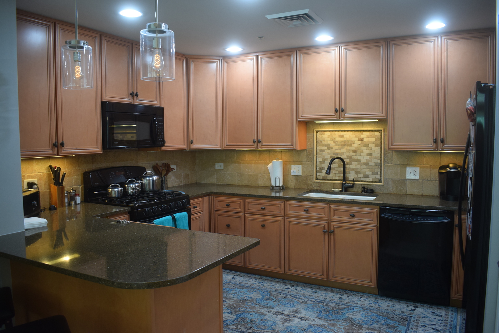 977 Harris Road, Unit 32 Grayslake, IL 60030 - Photo 4 of 16